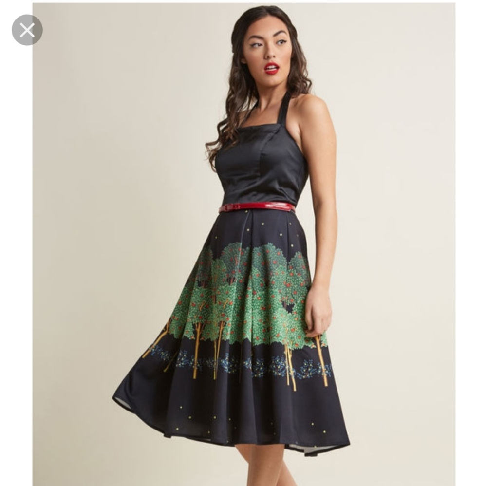 Collectif Evening Orchard Dress in L